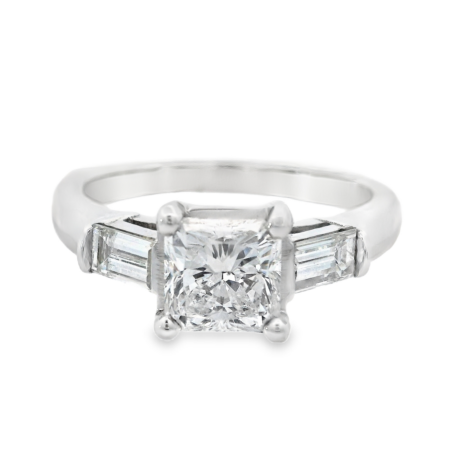 14K White Gold - Diamond Engagement Ring - 15461