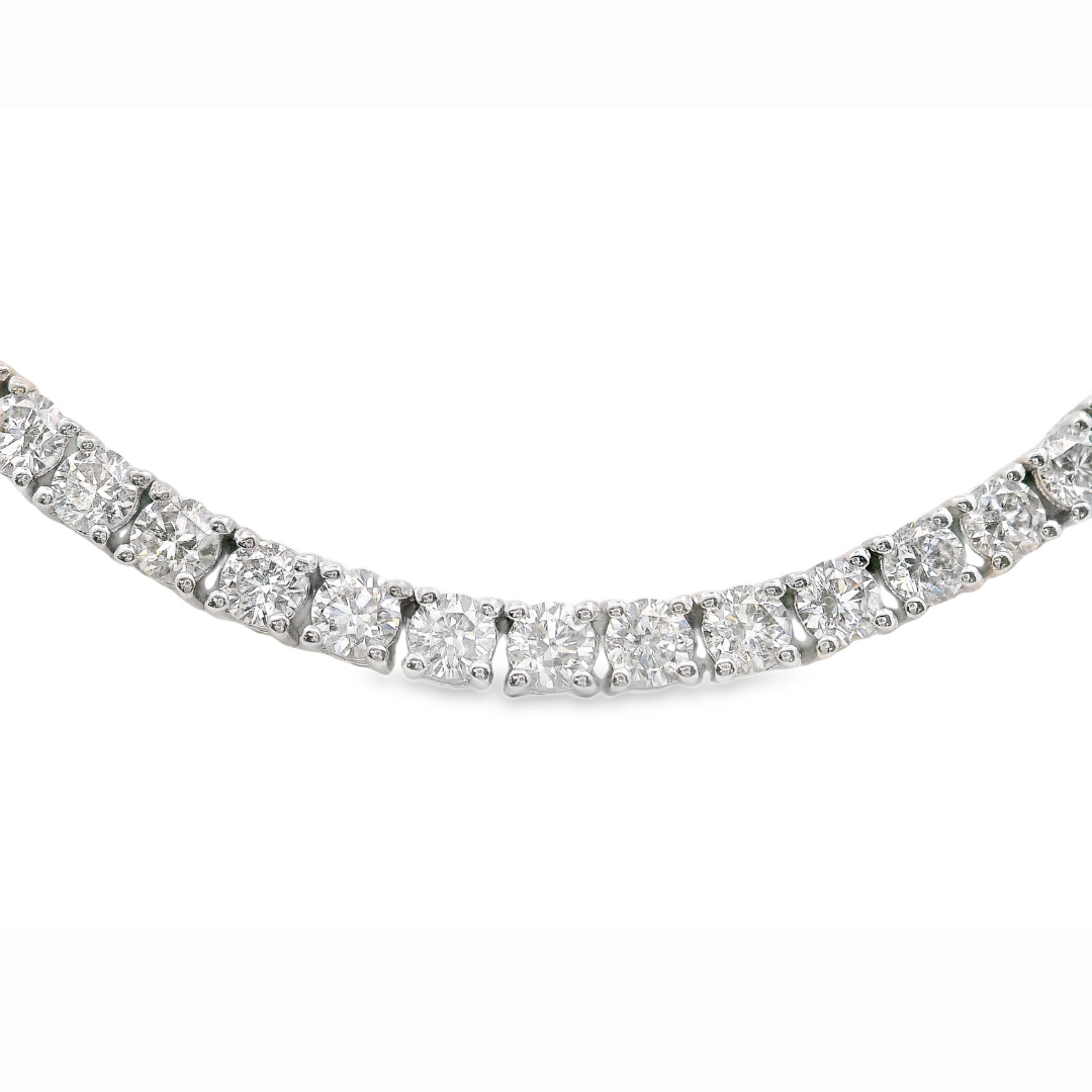 14K White Gold - 18in Diamond Tennis Necklace - J37312