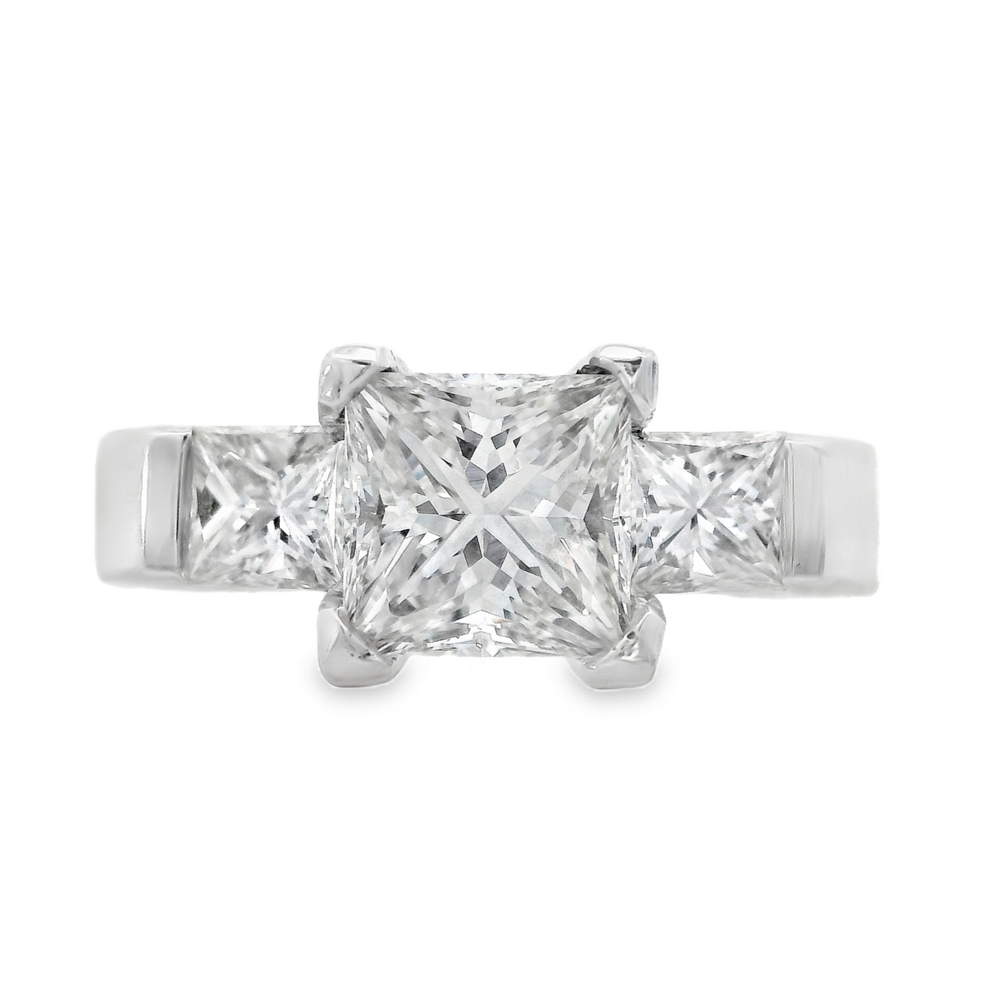 14K White Gold - Three Stone Ring - J31008