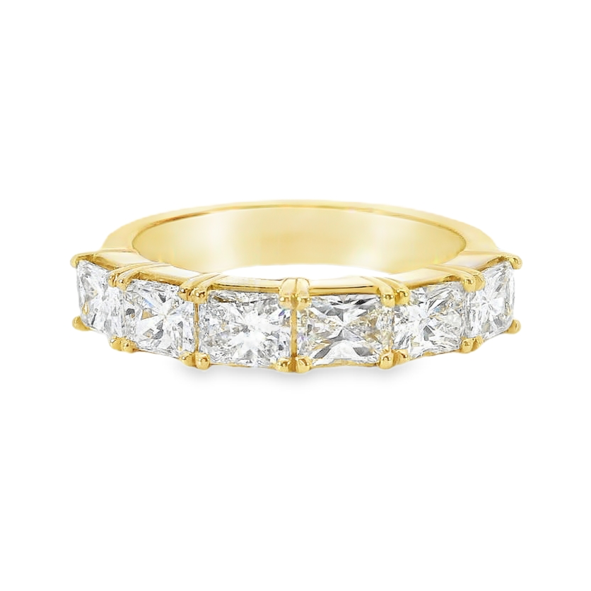 18K Yellow Gold - Diamond Band - J37032
