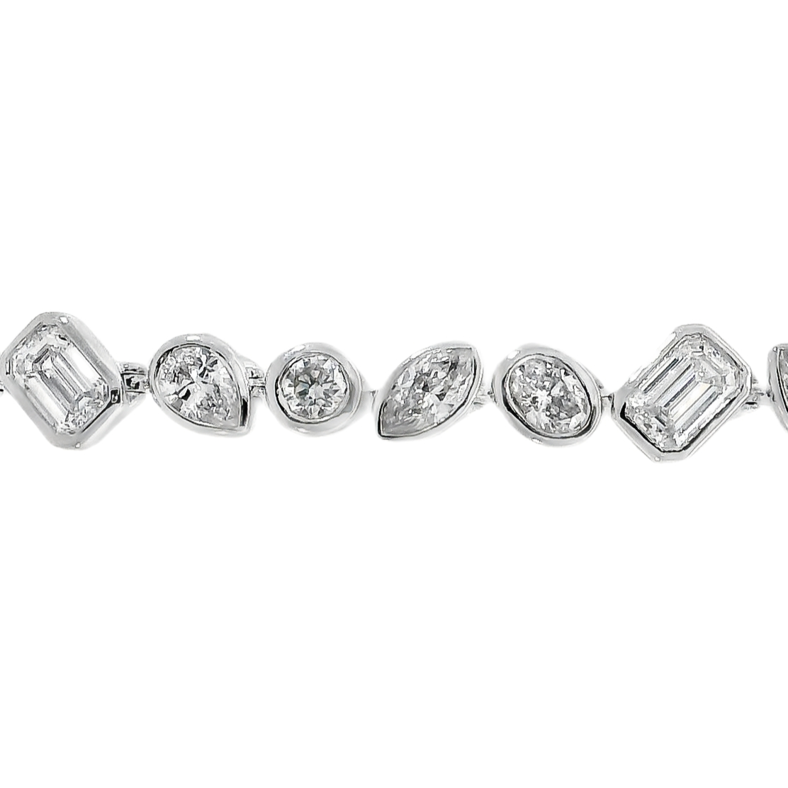 14K White Gold - Diamond Bracelet - J37456