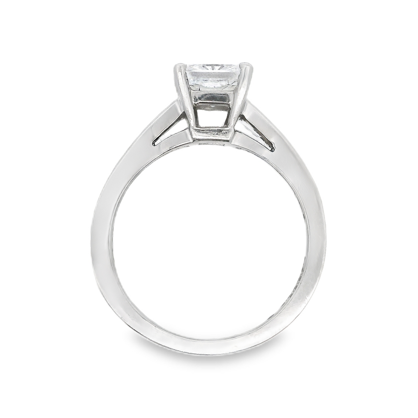 Platinum - Diamond Engagement Ring - J37541