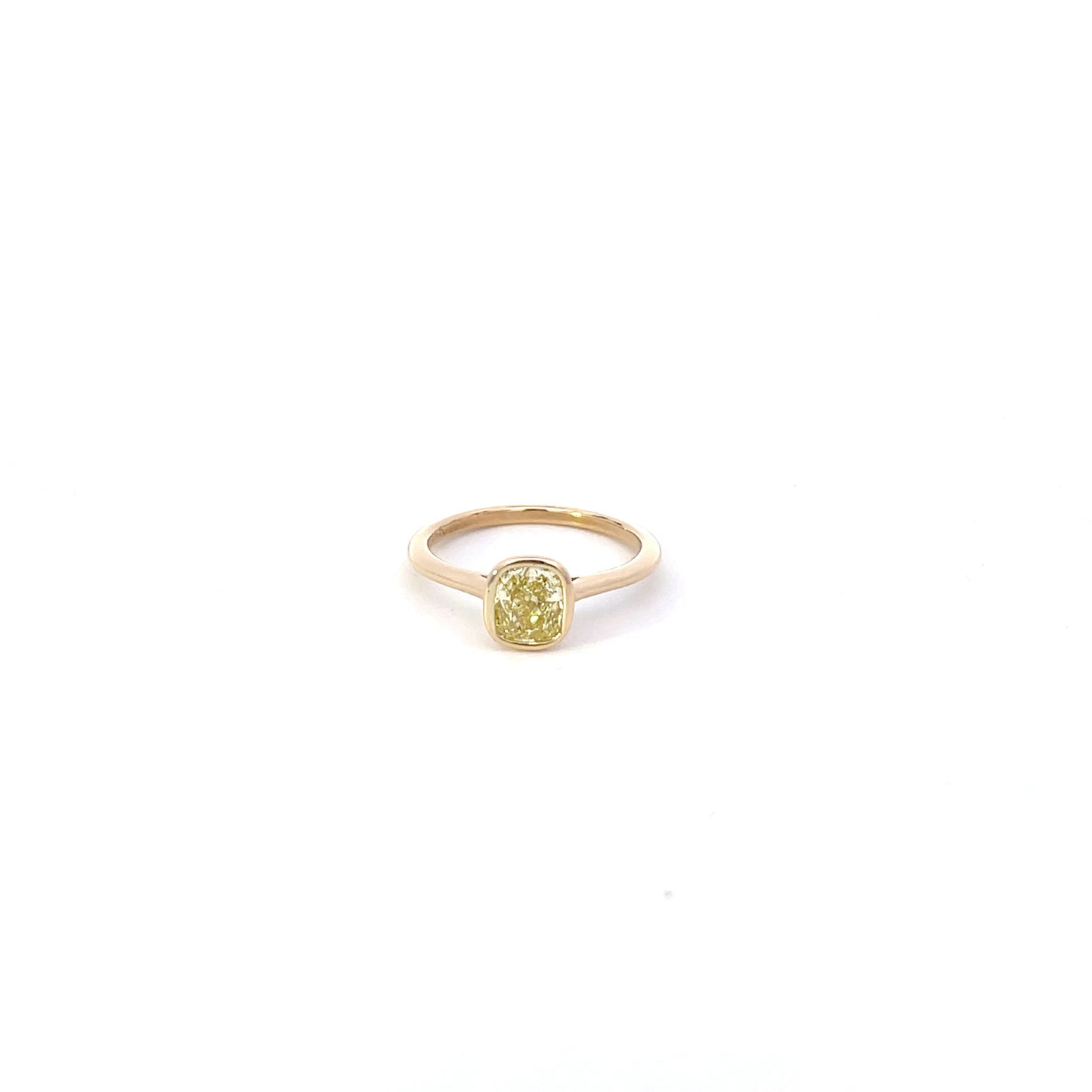 18KY Fancy Yellow Solitaire Ring