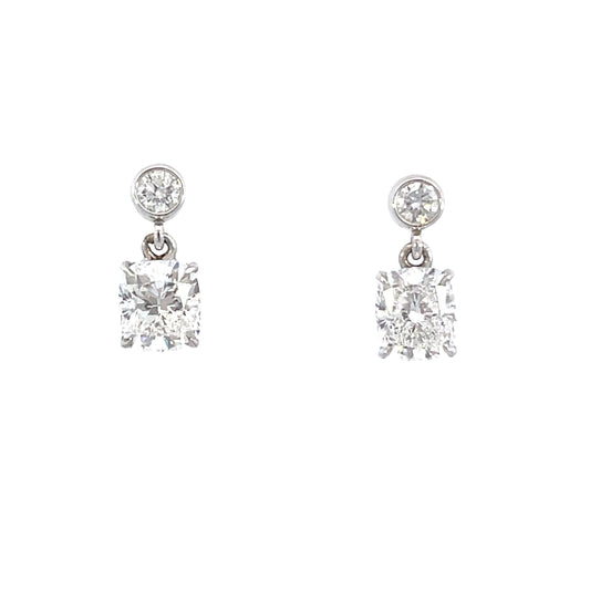 14K White Gold Diamond Earrings - J36561