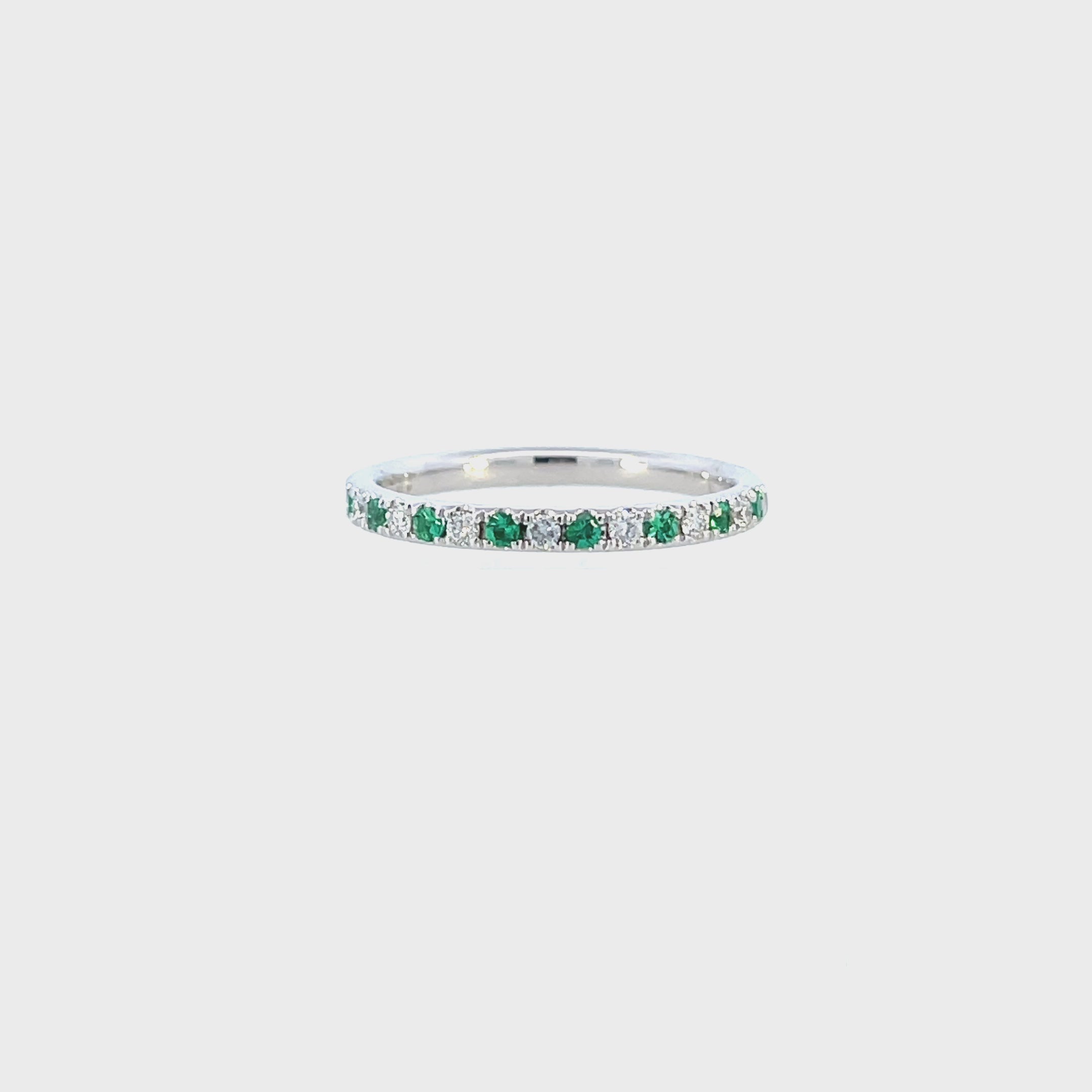 18K White Gold - Emerald & Diamond Fashion Band - J36393